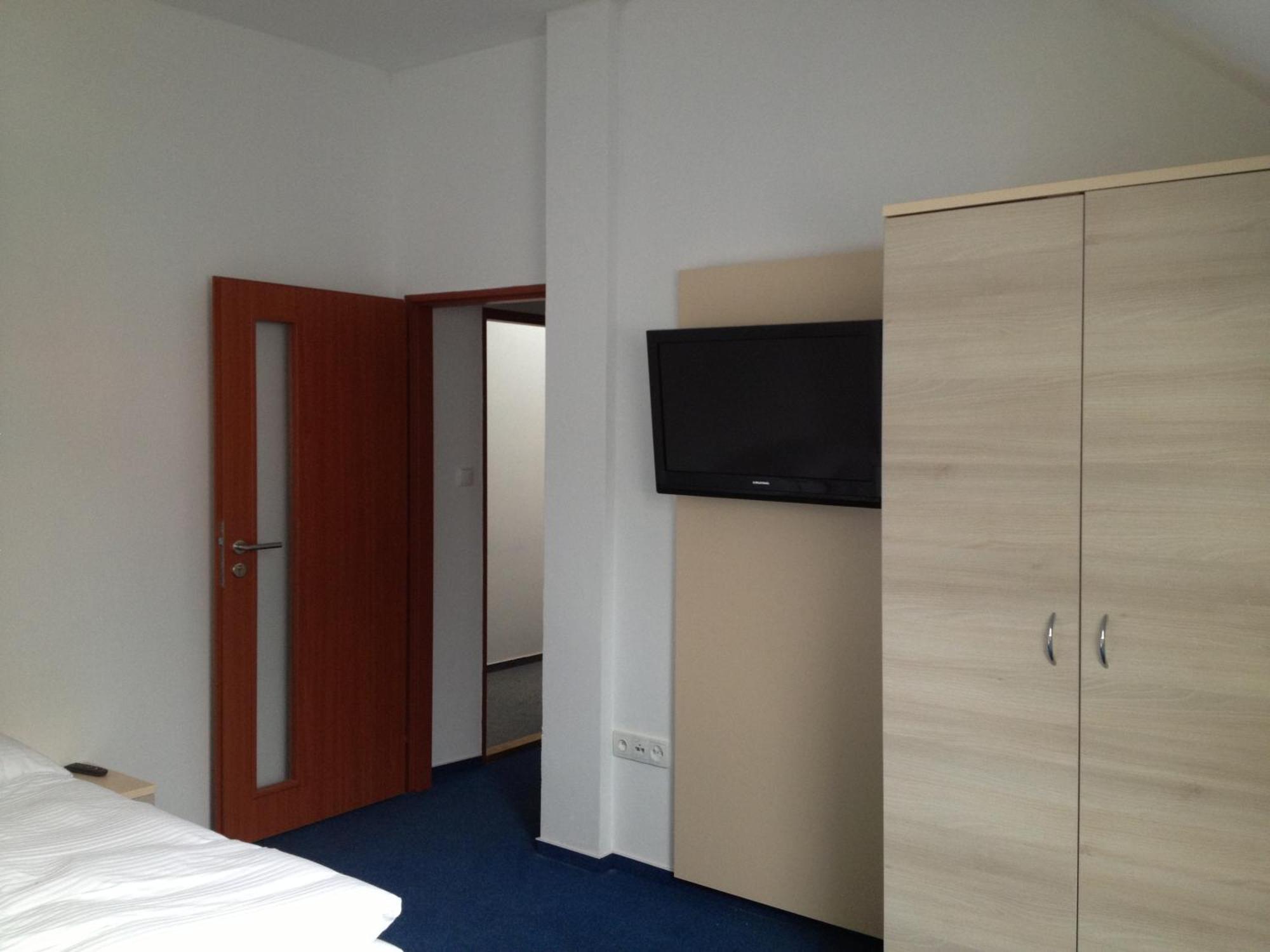 Penzion Grasel Nove Syrovice Номер фото